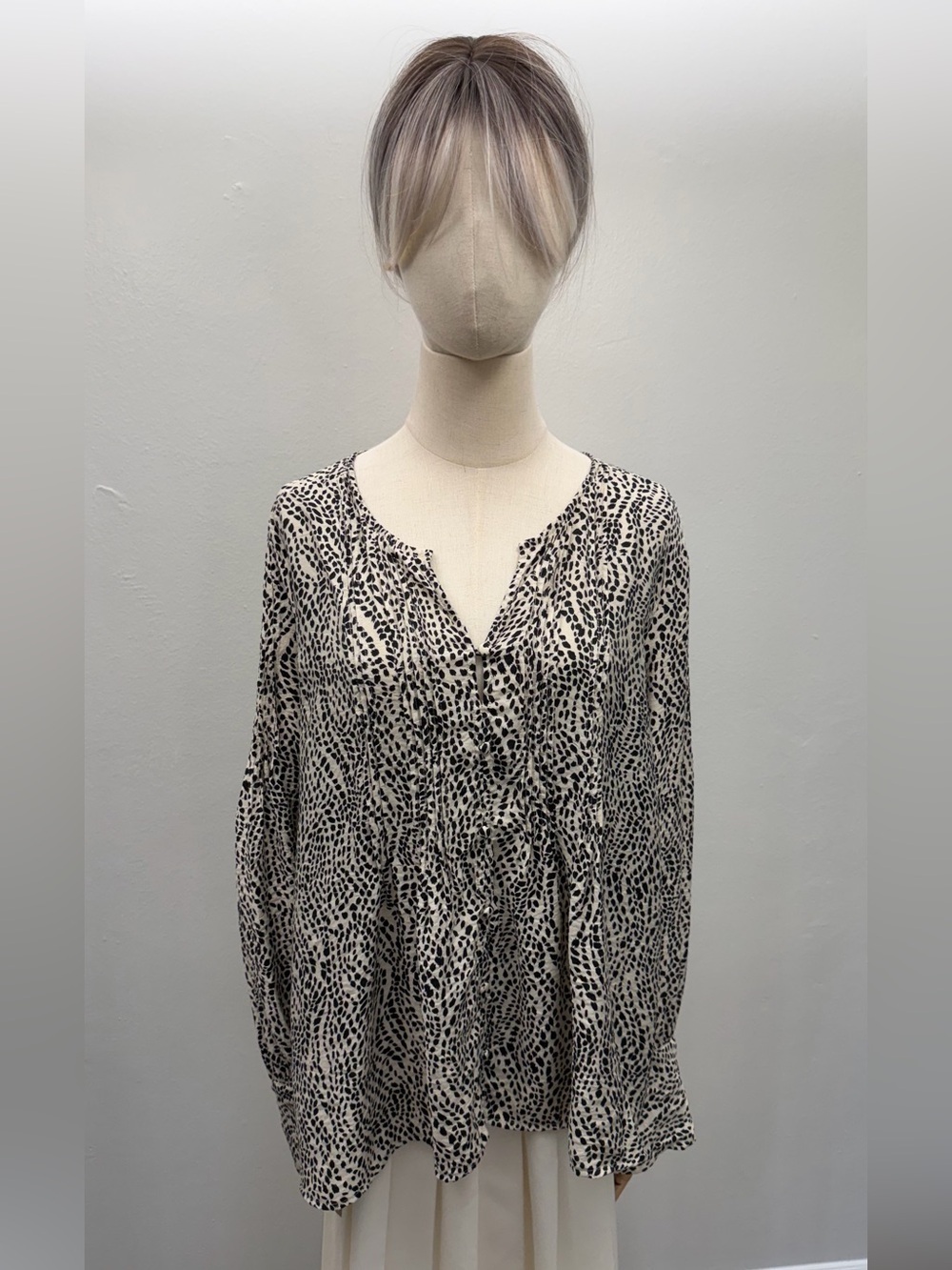 Simply Vera Vera Wang Animal Print Button Front Blouse XL Rayon Tunic Top